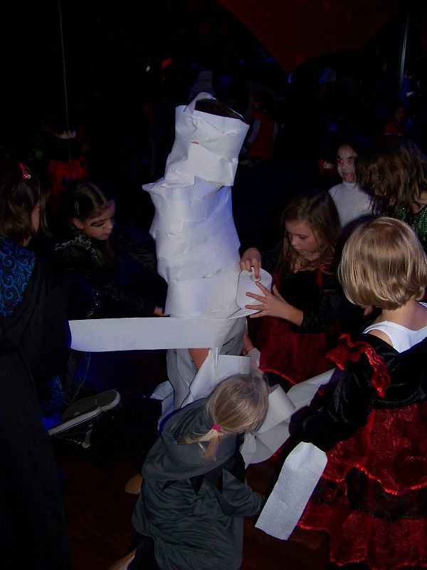 2011-10-26 Kinderhalloween 047